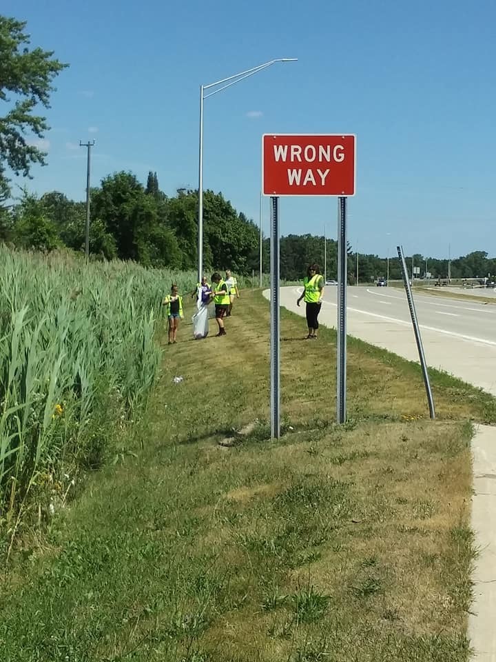Central Band Student - Adopt a Highway photo 3